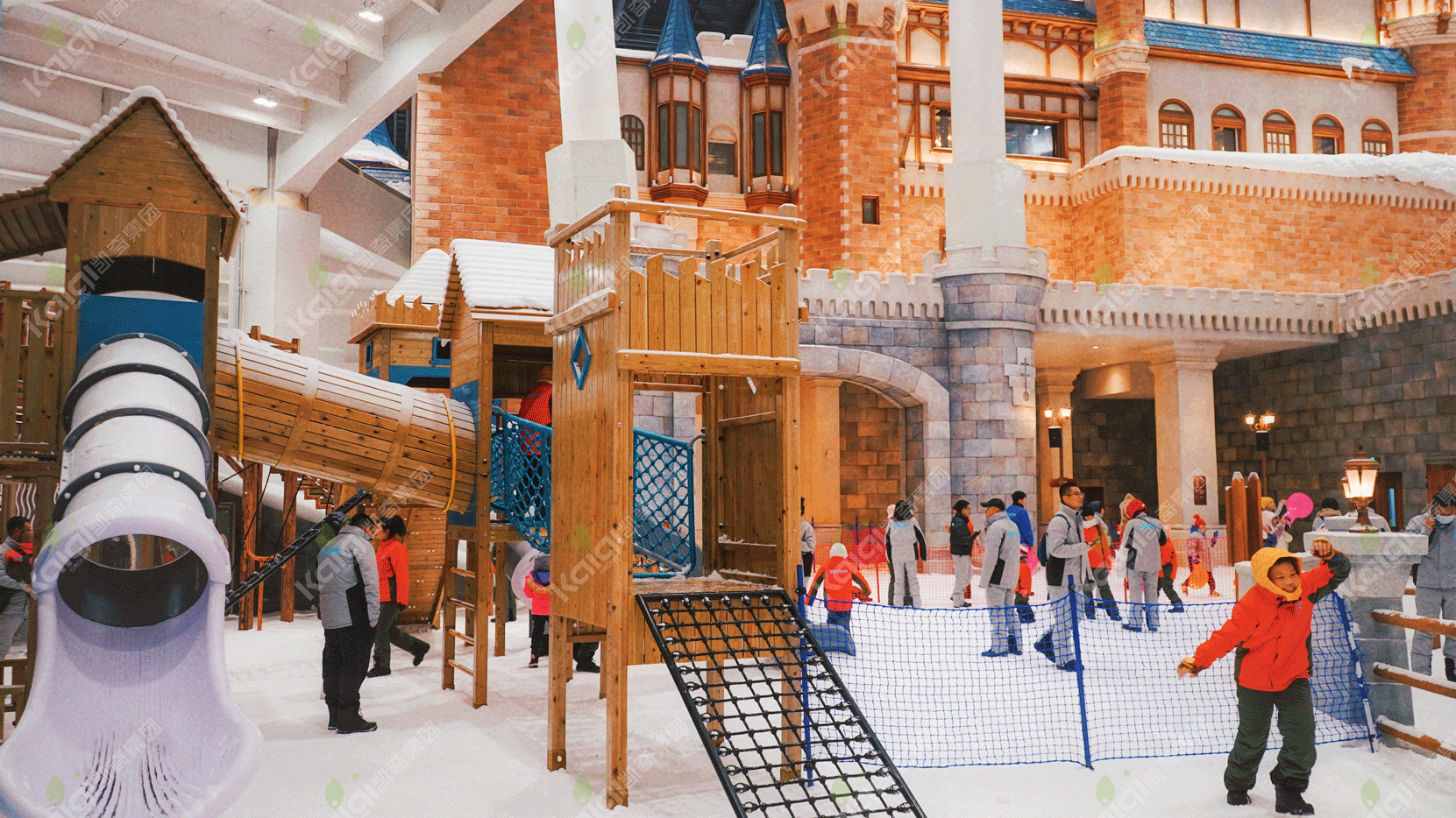 梦耀童年 浪漫雪域｜耀雪冰雪世界盛大开幕，pa真人联袂打造魔都度假胜地