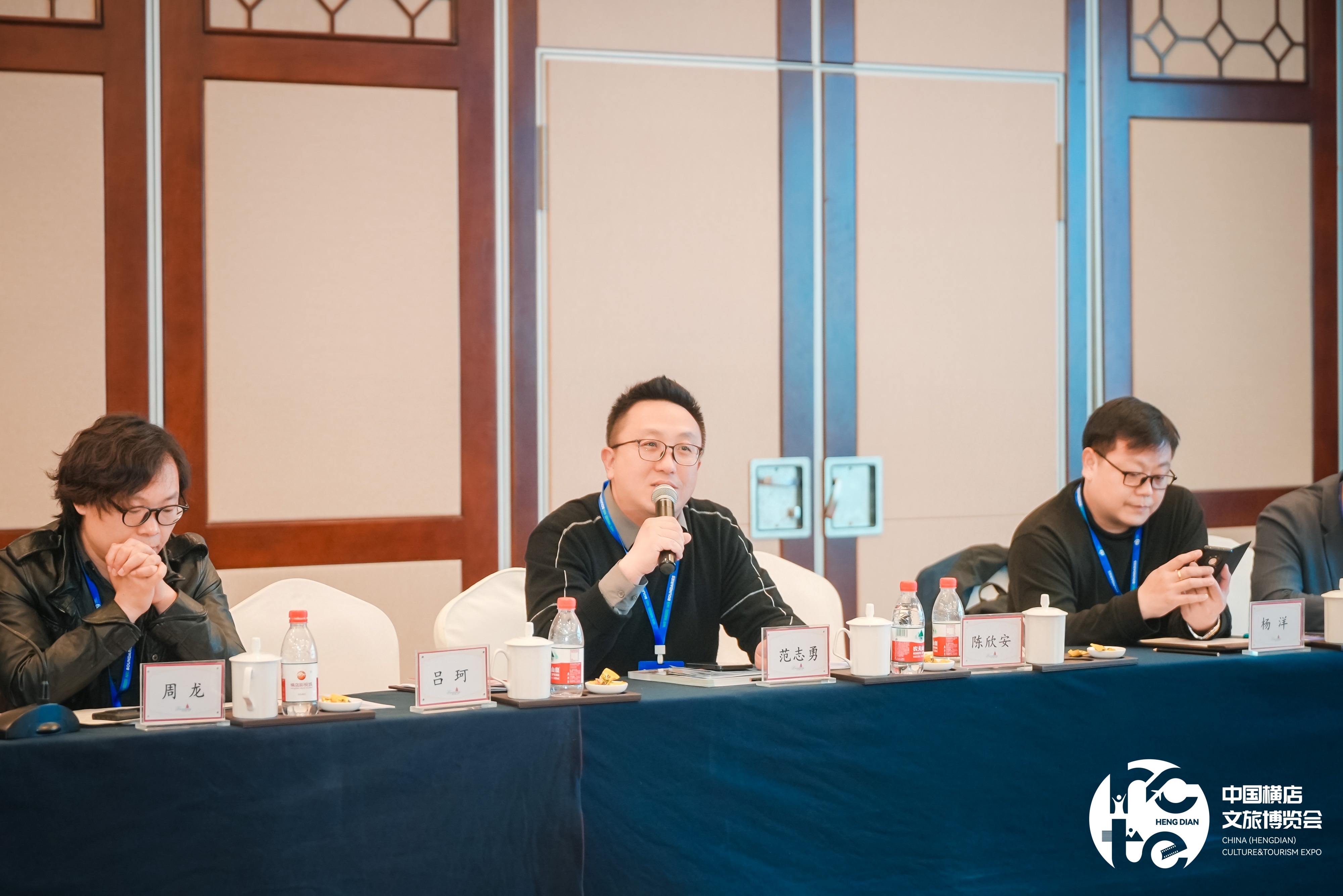 喜报 | pa真人集团荣获第八届“龙雀奖”年度文旅装备优选供应商