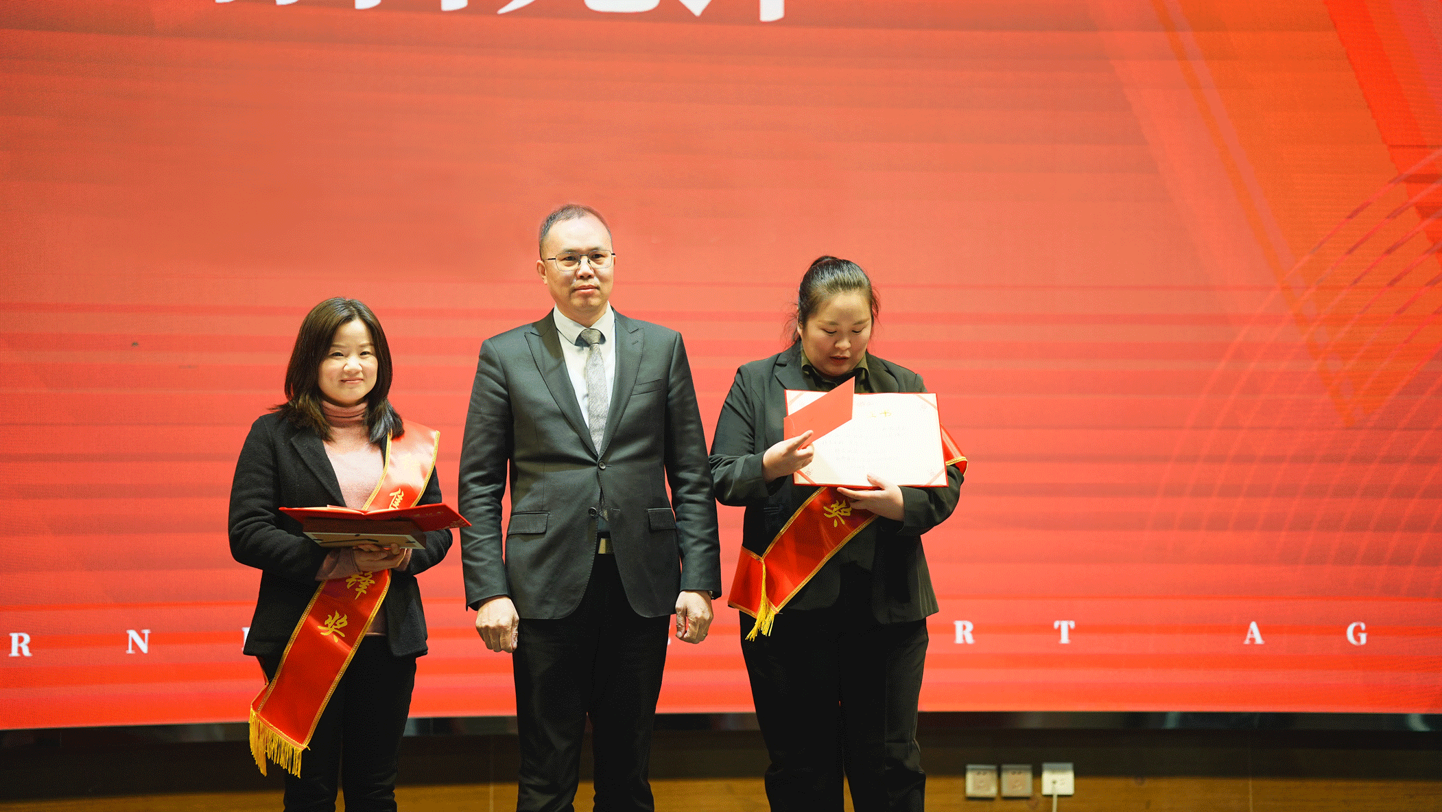 三十年如一日，逐梦前行 | pa真人集团于上海、温州两地举办2024年度庆典