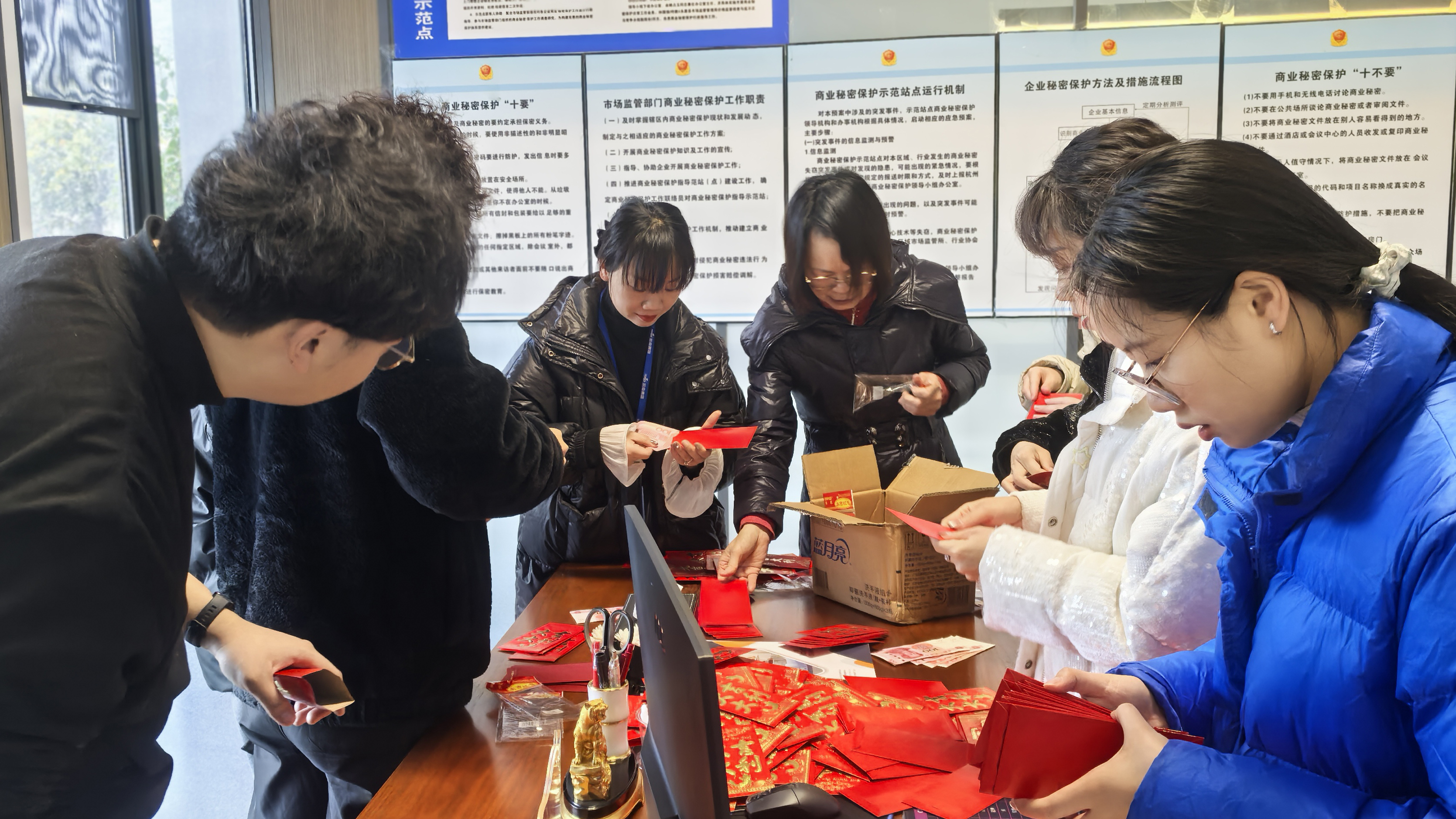 开工大吉，福满新春 | pa真人集团携手全体员工共迎2025年新征程！